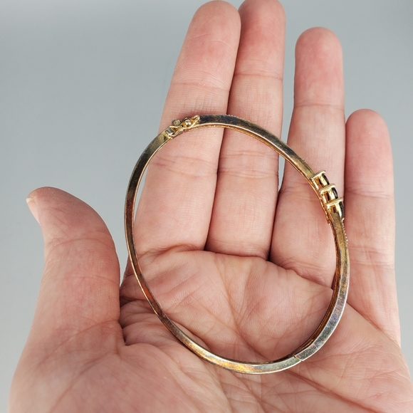 Single Bangle Navy Marquise Stones- Damaged/ Fair/ Acceptable - Picture 9 of 13